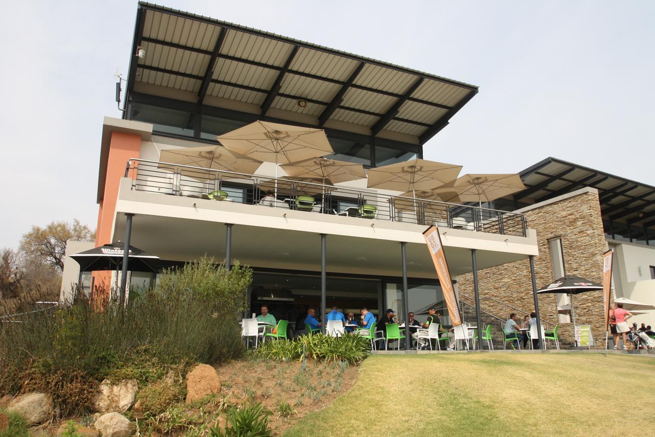Jozistay @ Jackal Creek Apartments Roodepoort Luaran gambar